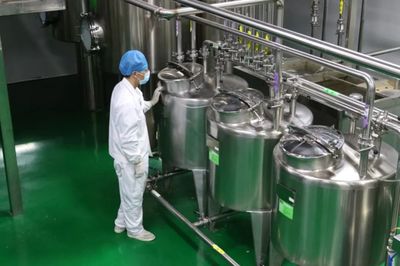 【精彩哈密】&ldquo;洞穿東天山 天塹變通途&rdquo;東天山隧道工程建設(shè)系列報(bào)道之五《路通人和 共譜發(fā)展新篇章》